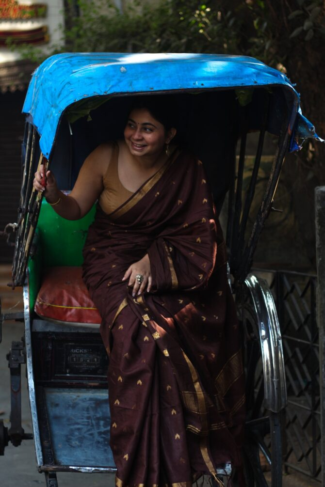 Brown Bishnupuri Silk Saree - Image 2