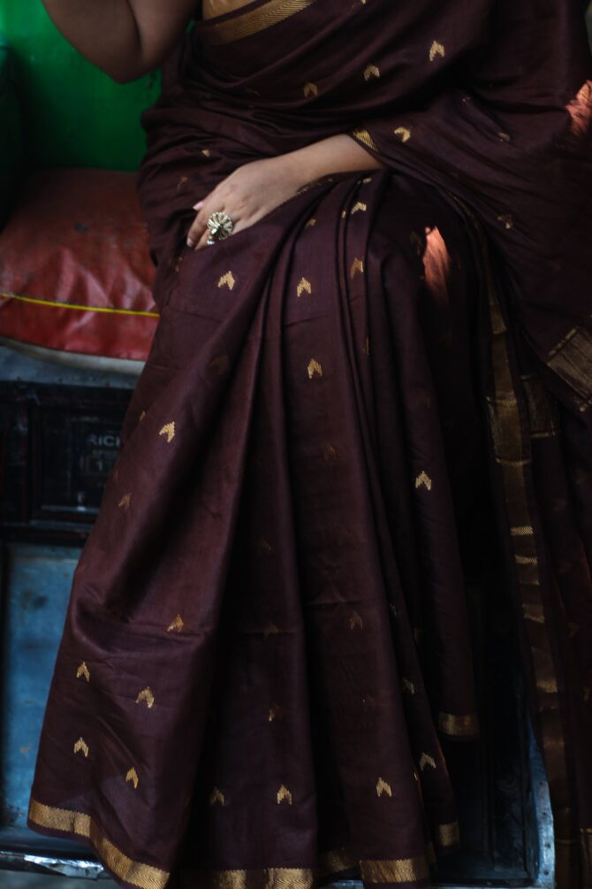 Brown Bishnupuri Silk Saree - Image 6