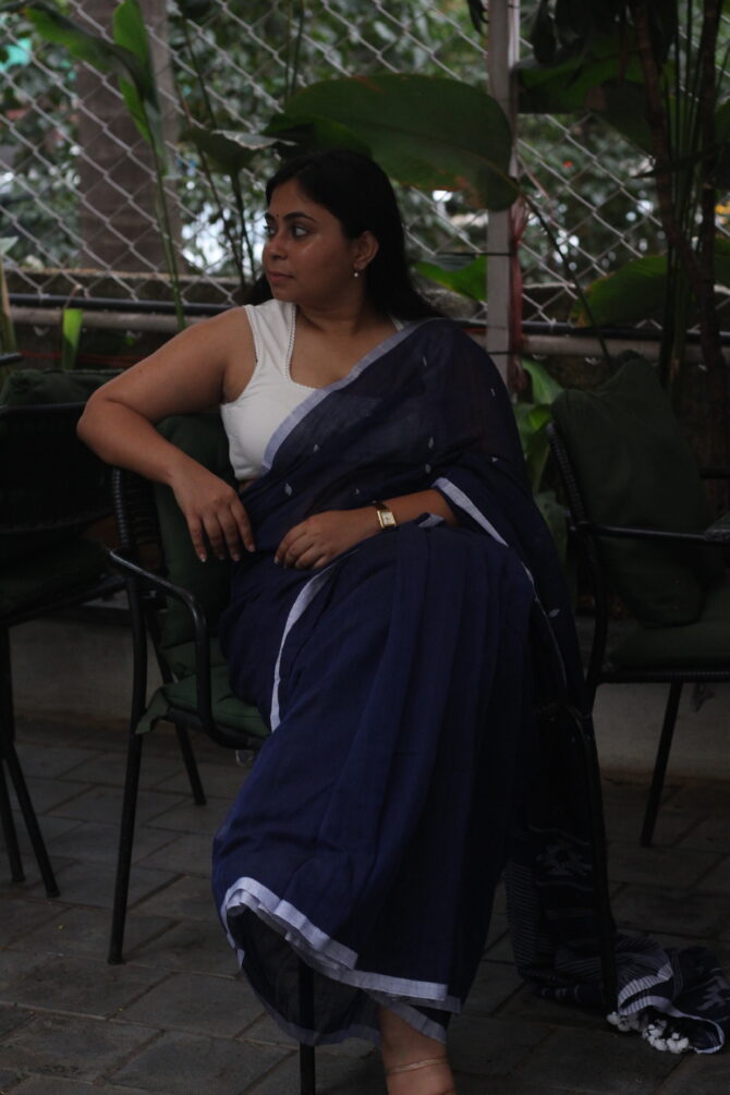 Dark Night: Handwoven Jamdani - Image 4