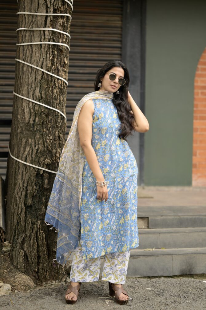 Rang: Handblock Sanganeri Print Kurta Set